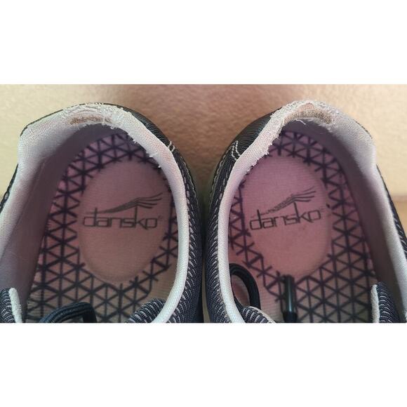 Dansko Peggy Black Waterproof Shoes Womens size 37/ US 6.5 - Picture 4 of 15